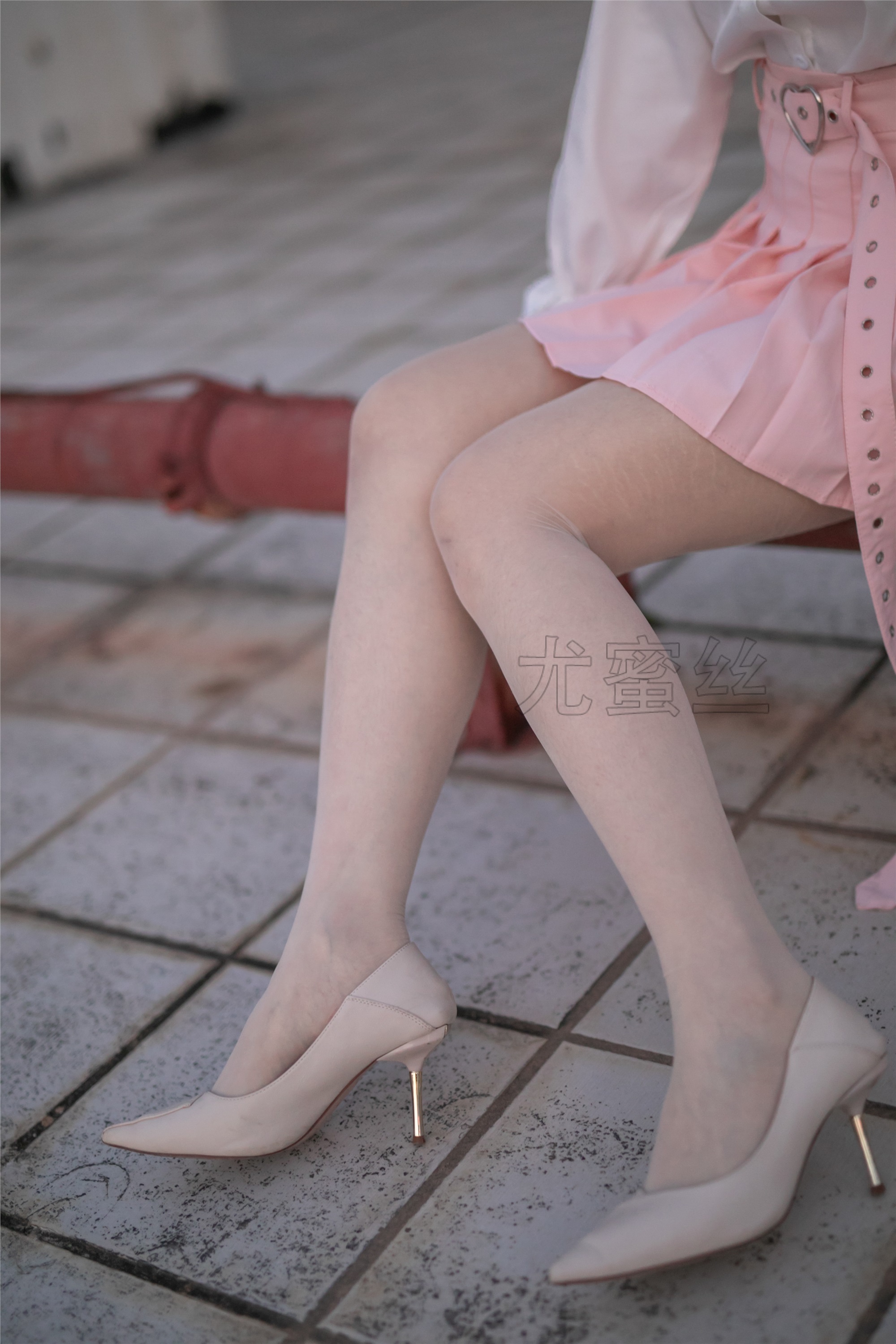 尤蜜丝 穿搭写真 NO.036